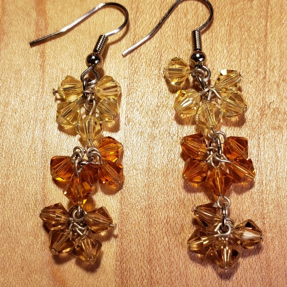 Swavarski dangle, CC fish hook earrings. - Picture 1 of 2